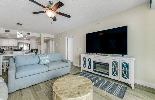 Ocean View Halifax Estates Casa | Driftwood Escape at The Aruba - Pool and hot tub open!
