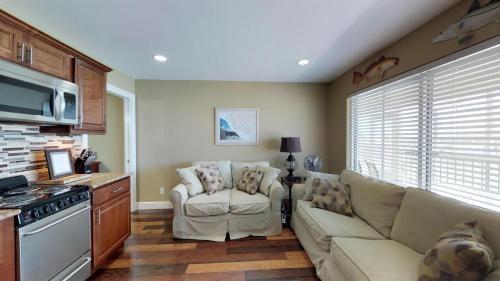 Isles of Capri Apartamento | Driftwood Landing 13