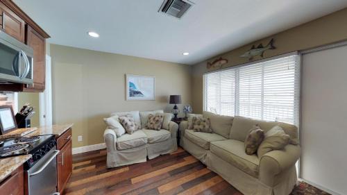 Isles of Capri Apartamento | Driftwood Landing 13