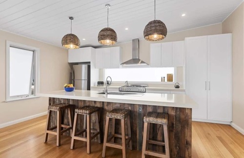 Ocean Grove Casa | Driftwood Water Views: With Fire and Pet-Friendly