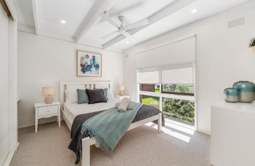Safety Beach Casa | Dromana Beach Holiday House *3 minutes to the sand