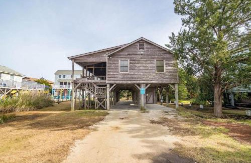 Pawleys Island Casa | Drop Anchor A Dog-Friendly Home with Beach Access