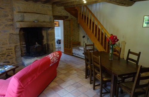 Saint-Leonard-des-Bois Casa | Deja tus maletas en el corazón de los Alpes Mancelles,