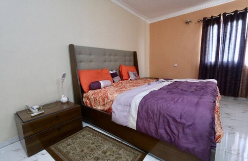 Ofin Hotel | Droptop Suites