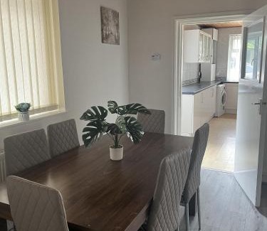 Manchester Casa | Droylsden House