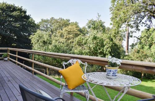 Congleton Casa | Drumble Lodge