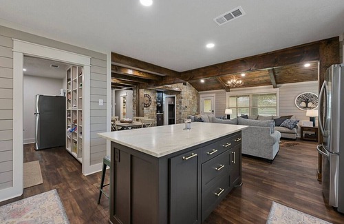 Bryan Casa | Dry Creek Ranch ~ Aggieland Vacation Rentals