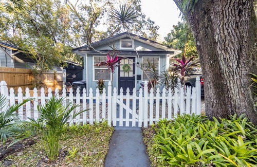South Eola Casa | DT505 - Cozy downtown cottage