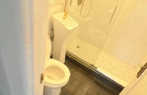 Westlake Apartamento | DTLA Escape Pad: Traveler's Oasis