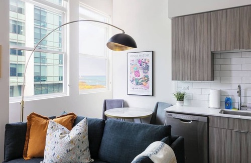 South Loop Apartamento | DTown Mich Ave #10 | gym+rooftop w park view