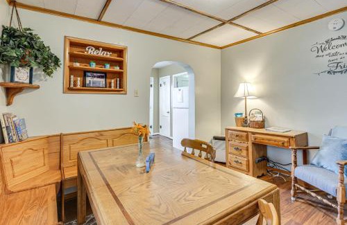 Belleville Casa | Dtwn Belleville Home with Yard Less Than 1 Mi to High Banks