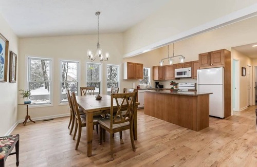 Kendall Casa | Dual Home: Lakefront, Big Yard, Hot Tub, Fire Pit