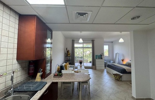 Motor City Apartamento | Dubai Green Oasis Retreat