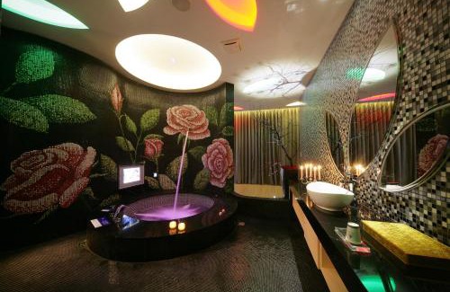 Daya Hotel | Dubai Villa Motel