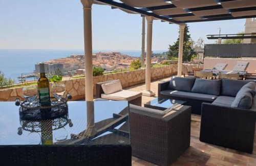 Ploce Apartamento | Dubrovniks best views apartment from a spacious terrace