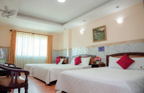 Tan Binh Hotel | DUC MINH HOTEL