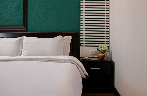 Hai Ba Trung Hotel | Duc Trong Hotel