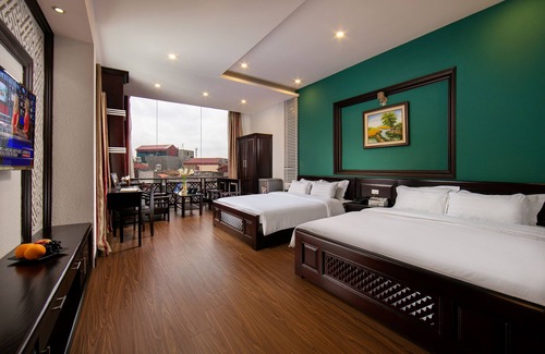Hai Ba Trung Hotel | Duc Trong Hotel