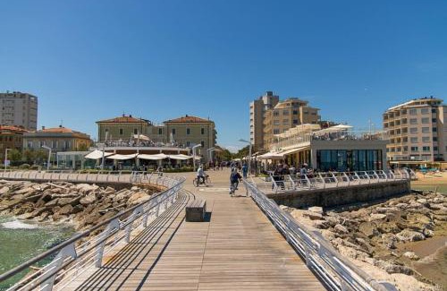 Pesaro Apartamento | Ducale Home in Piazza del Popolo a Pesaro