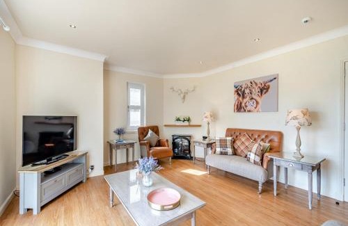 Alexandria Casa | Duck Bay Cottage 1 - Uk43934