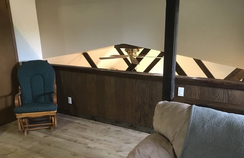 Babb Casa | Duck Lake House / Glacier Park / St. Mary & Many Glacier