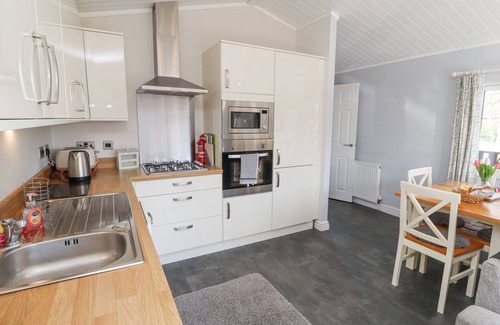 South Lakeland Leisure Village Cabaña | Duckling Lodge
