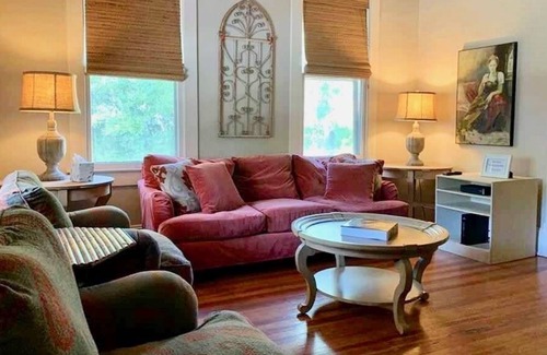 Duckpond Casa | Duckpond Charmer- a gem in the heart of Duckpond