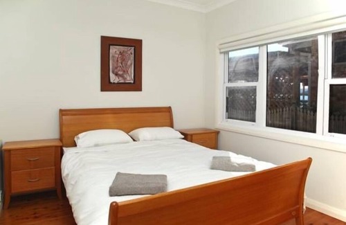 Woy Woy Bay Casa | Ducky House Waterfront in Woy Woy Bay
