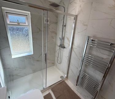 Oldbury Apartamento | Dudley, Birmingham and Wolverhampton Contractor and Family Stay B69