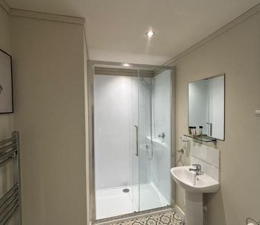 Churchill Casa | Duet Lodge