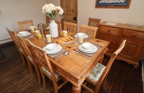 Woodbridge Casa | Duke Cottage