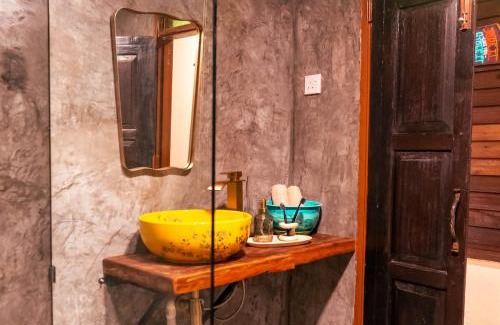 Lubok Buaya Villa | Dukes Barefoot Langkawi Beach House