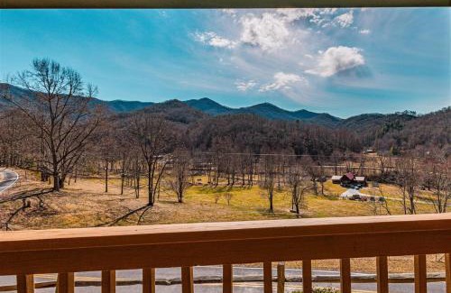 Bryson City Casa | Dulce Mountain Cabin