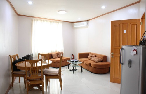 Dumaguete Apartamento | Dumaguete Springs Apartment