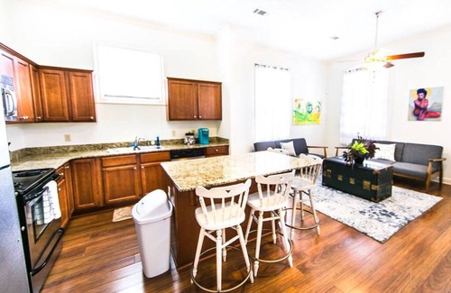 Treme Casa | Dumaine Cozy Home - 3 bed close to QTR
