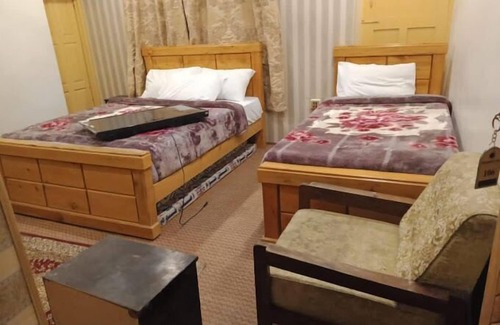 Gilgit Hotel | Dumani Inn Hotel And Restaurant