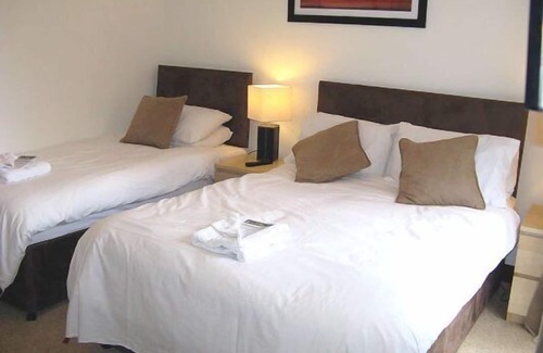Dumfries Casa | Dumfries Villa