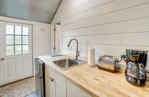 Allegan Apartamento | Dumont Lake Studio Boat, Fish and Unwind!