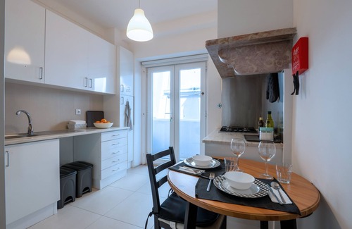 Alfama Casa | DuMont Lisbon Guesthouse