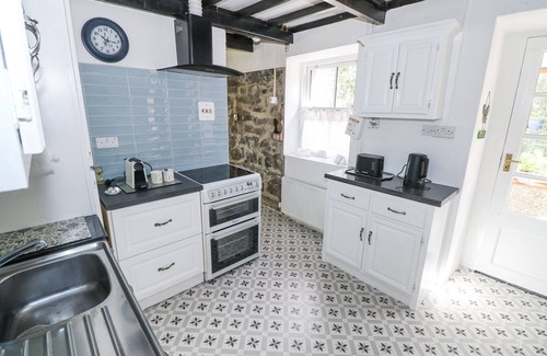 Oughterard Cabaña | DUN NA RON, family friendly in Oughterard, County Galway