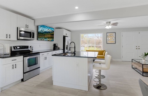 Duncan Casa | Duncan house, modern Home with Pool