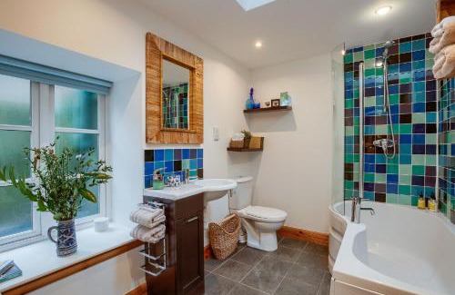 Comrie Casa | Dundas Flat, 1 bedroom, Comrie