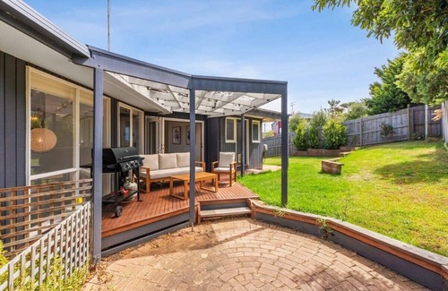 Ocean Grove Casa | Dune Views Beach House, Gas Fire. Ocean Grove