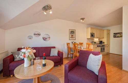 Ostvorpommern Apartamento | Düneneck 30 - cozy domicile with side sea view