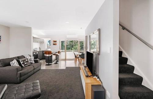Mount Maunganui Casa | Dunes on Drury ~ Mount Maunganui - Beyonder Holiday Homes