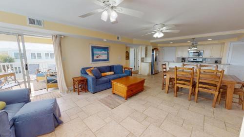 Tybee Island Casa | Duneside Terrace 302 by Tybee Vacation Rentals