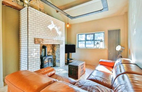 Coxhoe Casa | Dunromin Cottage, Hot Tub & Garden