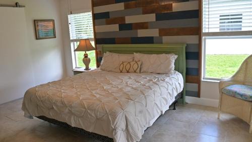 North Port Casa | Dunsmuir House - Close to Warm Mineral Springs, Beaches & Cool Today Park