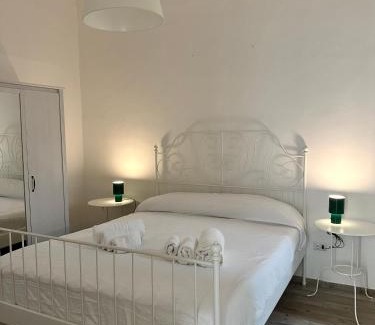 Historical Downtown Salerno Apartamento | Duomo Boutique Apartment