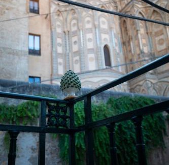 Monreale Apartamento | Duomo View Apartment